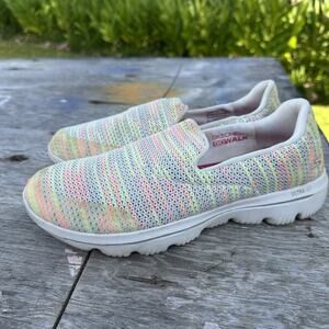 Skechers Go Walk Revolution Ultra White/Multi Women’s 10 - 990